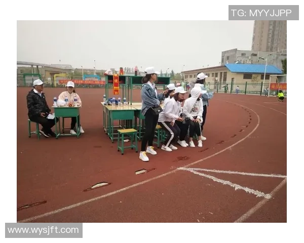 校园足球助力成长梦想共筑青春辉煌未来的口号创意大赛